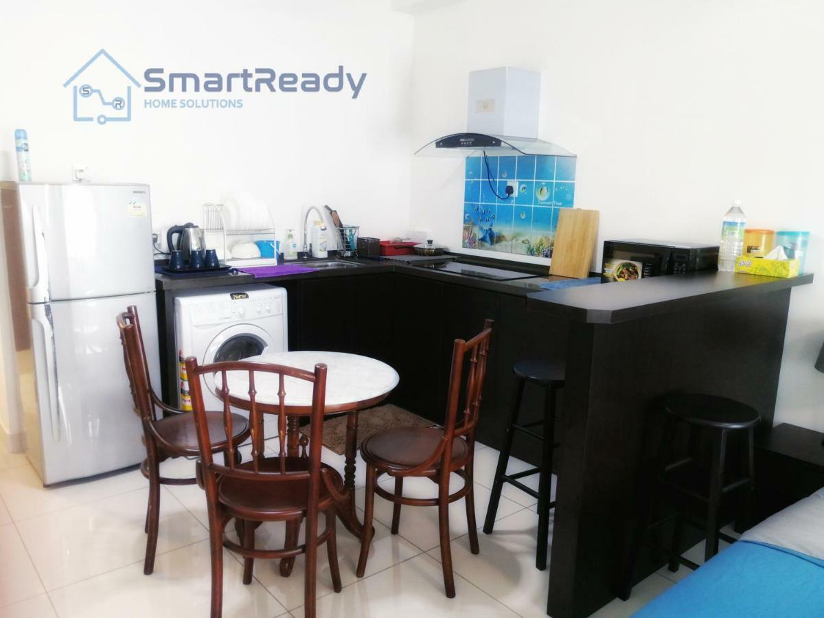 Residences At Daya By Sr Home Johor Bahru Eksteriør billede