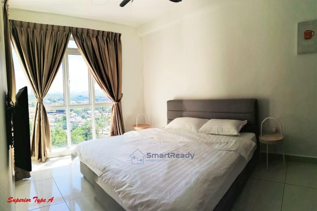 Residences At Daya By Sr Home Johor Bahru Eksteriør billede