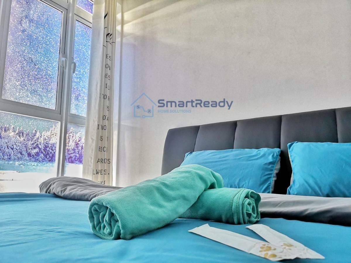 Residences At Daya By Sr Home Johor Bahru Eksteriør billede